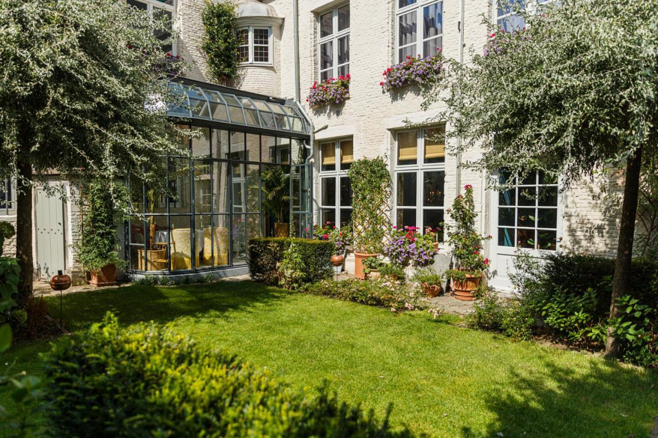Flora Hotel Антверпен Екстериор снимка